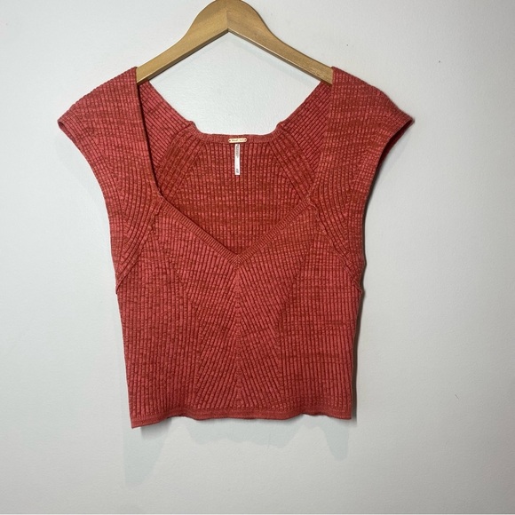 Free People Tops - Free People Ribbed Knit V-neck Crop Tee size XL